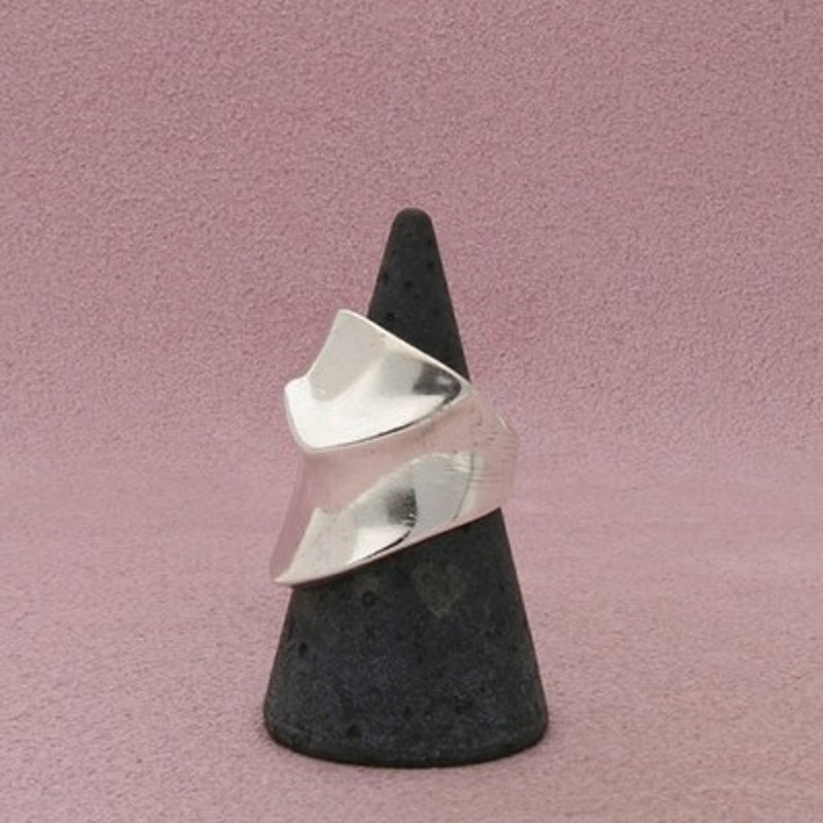 Sterling Silver Vintage Sculptural Ring Size 7.75