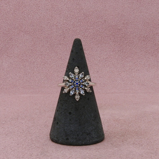 pandora sterling silver blue & white cz crystalized snowflake ring size 5.25