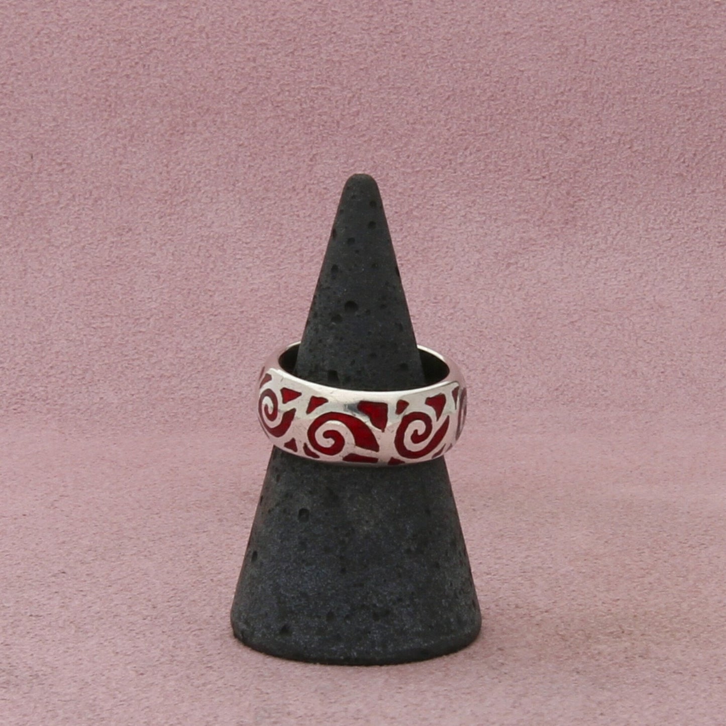 sterling silver red enamel swirls band ring size 7.25