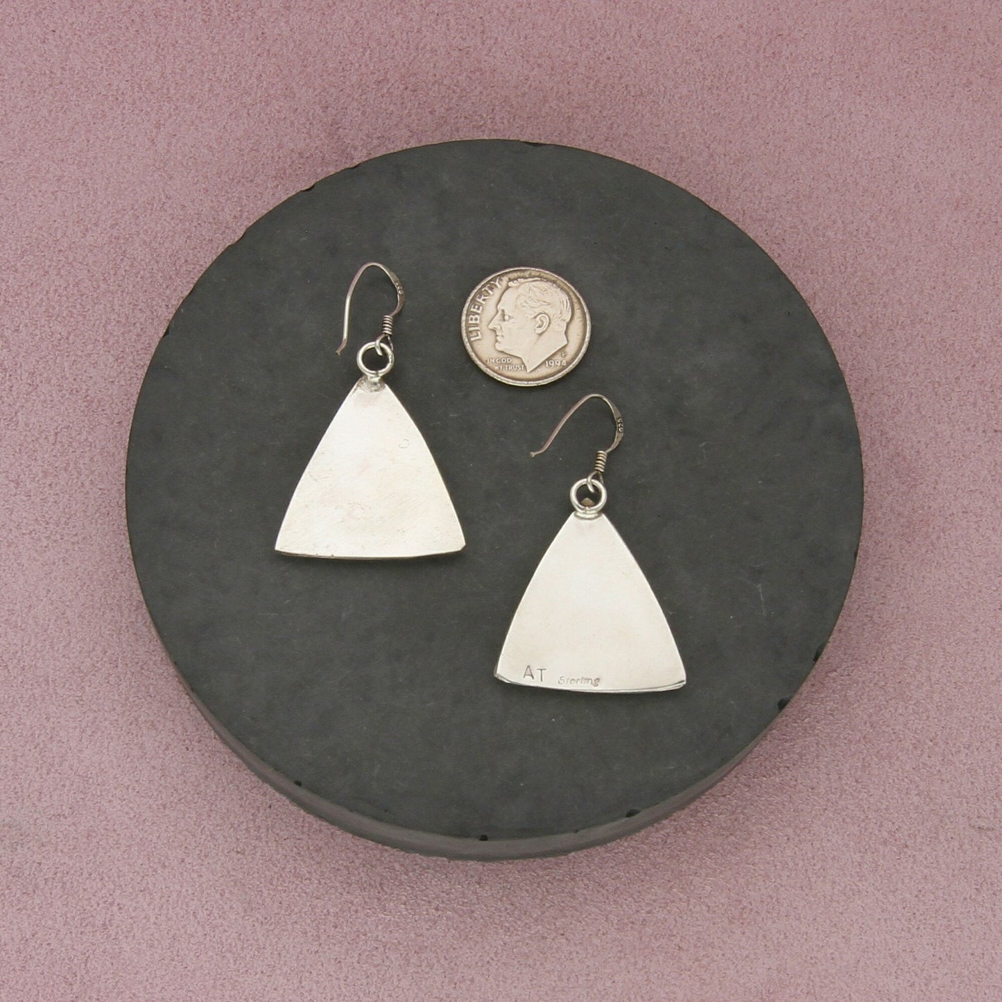 navajo sterling silver vintage gaspeite triangle dangle earrings