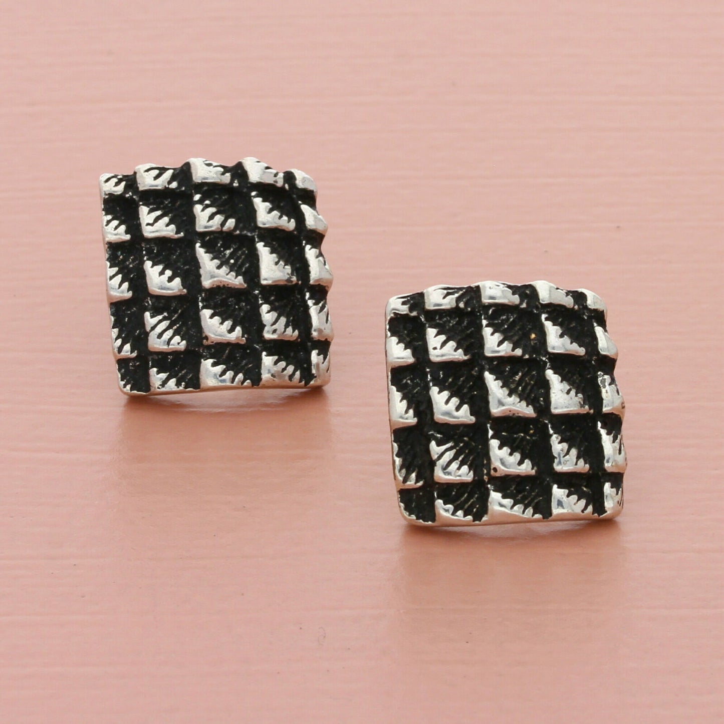 vintage sterling silver textured quilted square post earrings