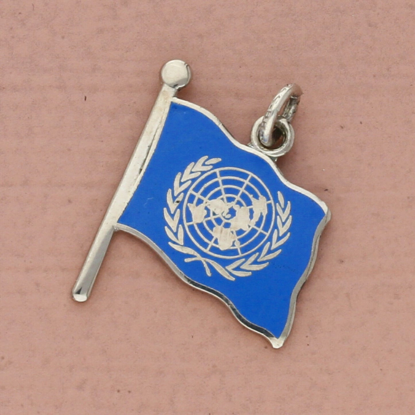 vintage sterling silver enamel united nations un flag charm