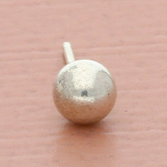 vintage sterling silver 4mm ball stud single earring