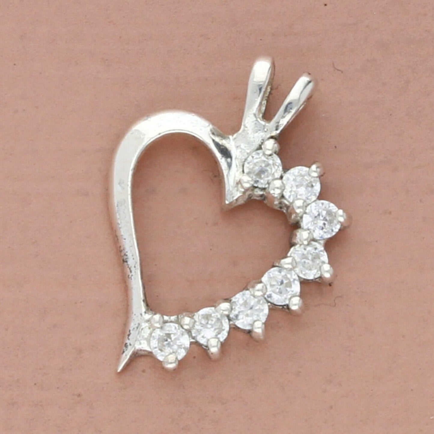 vintage sterling silver round-cut cz heart pendant